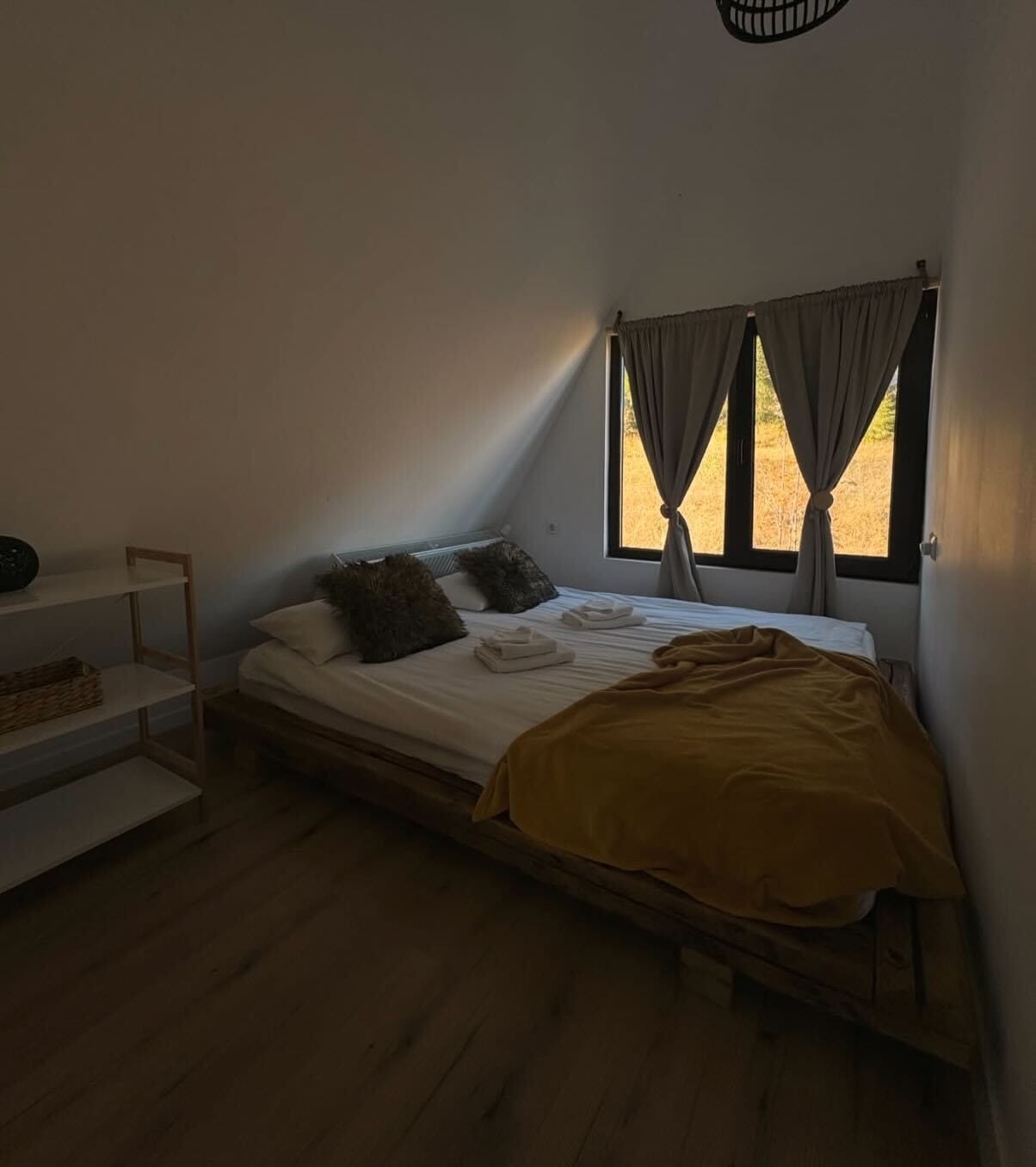 Dormitor cu tente calde